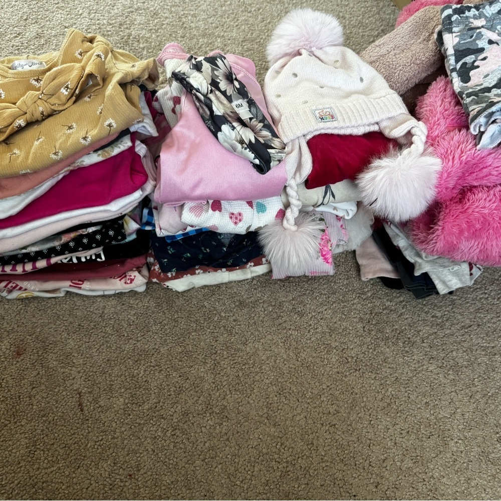 Colorful Baby girl Clothing Bundle 6-9 months - Picture 2 of 10